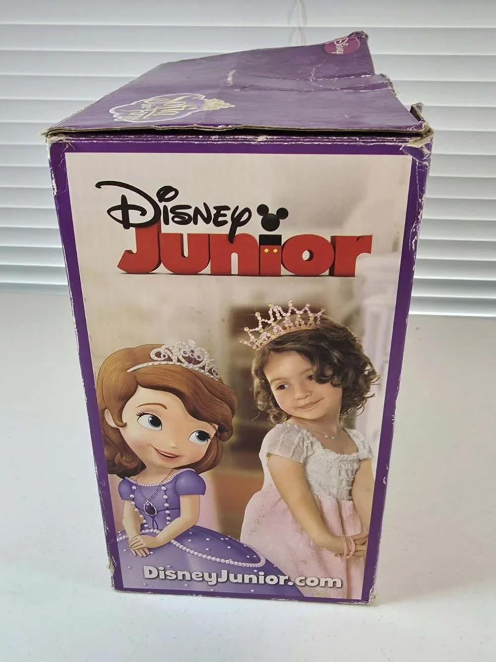 SOFIA THE FIRST AIRBLOWN INFLATABLE DISNEY LIGHT UP 3.5 FT. TALL